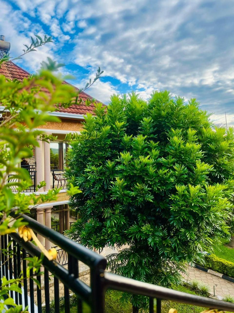 Petra Homes Кигали Экстерьер фото